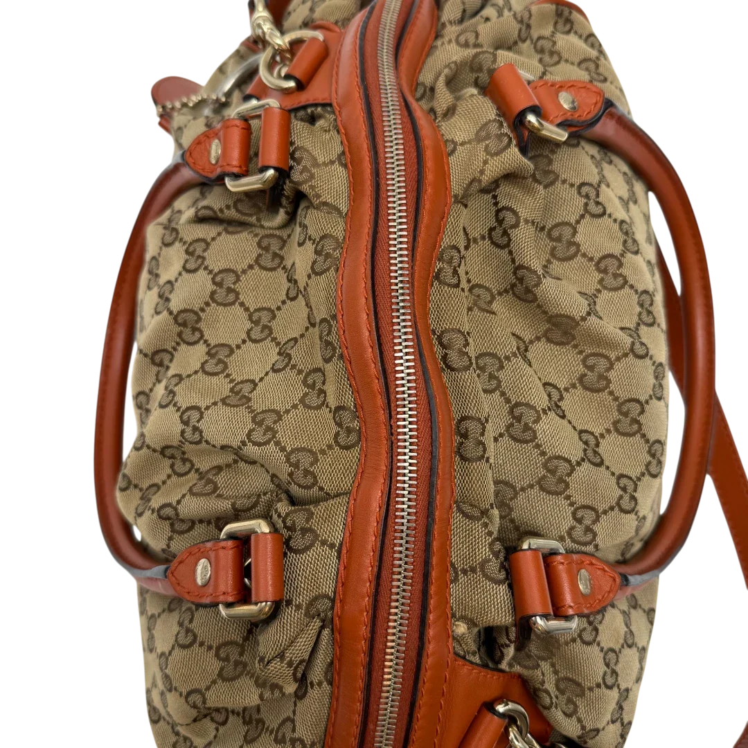 https://cdn.shopify.com/s/files/1/0564/9376/8855/files/Gucci_Handtasche_Sukey_mit_Umhangegurt_monogram_beige_15_6816a2d5-f136-48ca-a52e-4255c3dc8156.webp?v=1784248098
