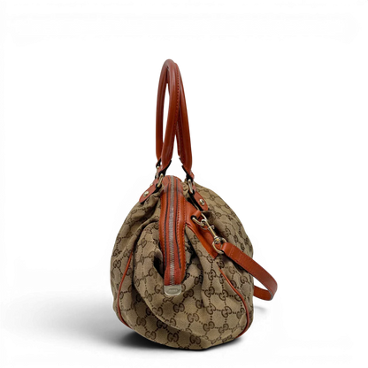 https://cdn.shopify.com/s/files/1/0564/9376/8855/files/Gucci_Handtasche_Sukey_mit_Umhangegurt_monogram_beige_3_1b81a7d7-d9ae-420a-b13b-aa3b29552bb3.webp?v=1784248098