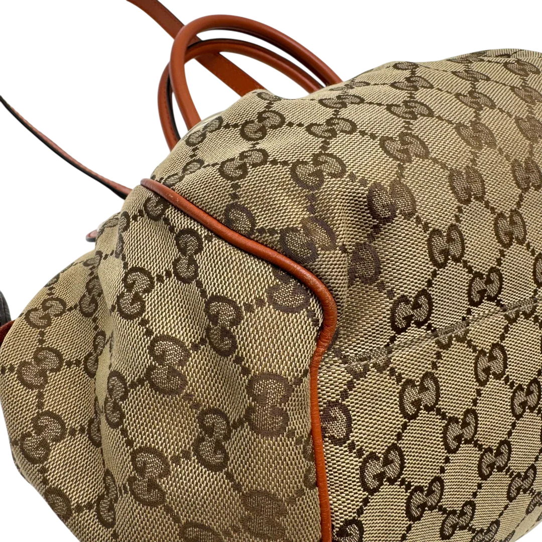 https://cdn.shopify.com/s/files/1/0564/9376/8855/files/Gucci_Handtasche_Sukey_mit_Umhangegurt_monogram_beige_6_1f27996e-1bce-452c-9361-d5d15ae67616.webp?v=1784248099