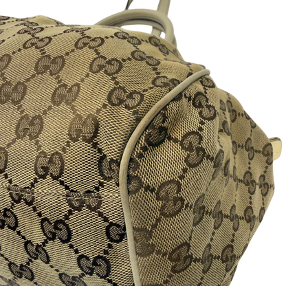 https://cdn.shopify.com/s/files/1/0564/9376/8855/files/Gucci_Handtasche_Sukey_mit_Umhangegurt_monogram_beige_7_f002d7df-9f6f-4fb1-8c92-821f0787ce99.webp?v=1783513327