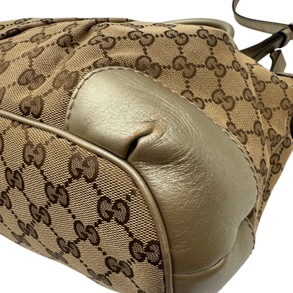 https://cdn.shopify.com/s/files/1/0564/9376/8855/files/Gucci_Handtasche_Sukey_mit_Umhangegurt_monogram_beige_9_00e57473-a8c0-45d8-a431-1480836c8e5f.webp?v=1784126196