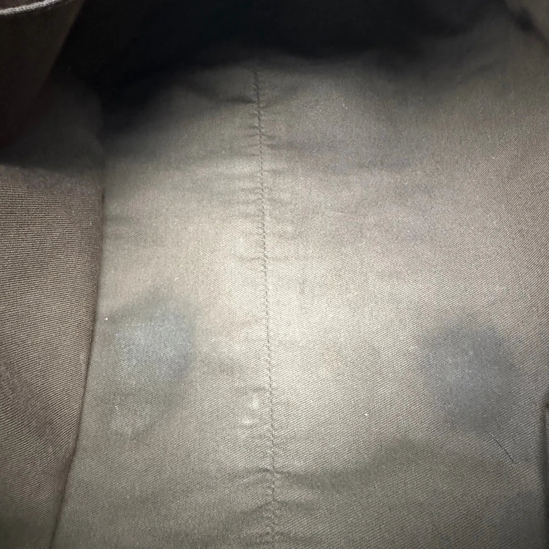 https://cdn.shopify.com/s/files/1/0564/9376/8855/files/Gucci_Handtasche_Zylinder_mit_Gucci_Blume_beige_vintage7862.webp?v=1780490137