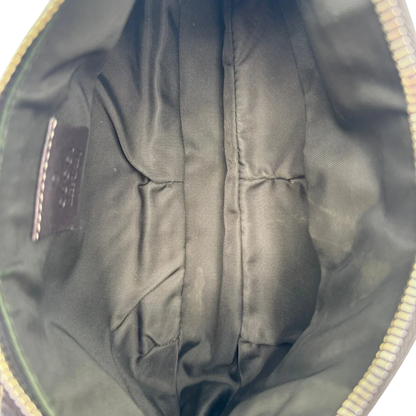 https://cdn.shopify.com/s/files/1/0564/9376/8855/files/Gucci_Pochette_Lovely_mit_GG_Herz_monogram_beige_16.webp?v=1783514912