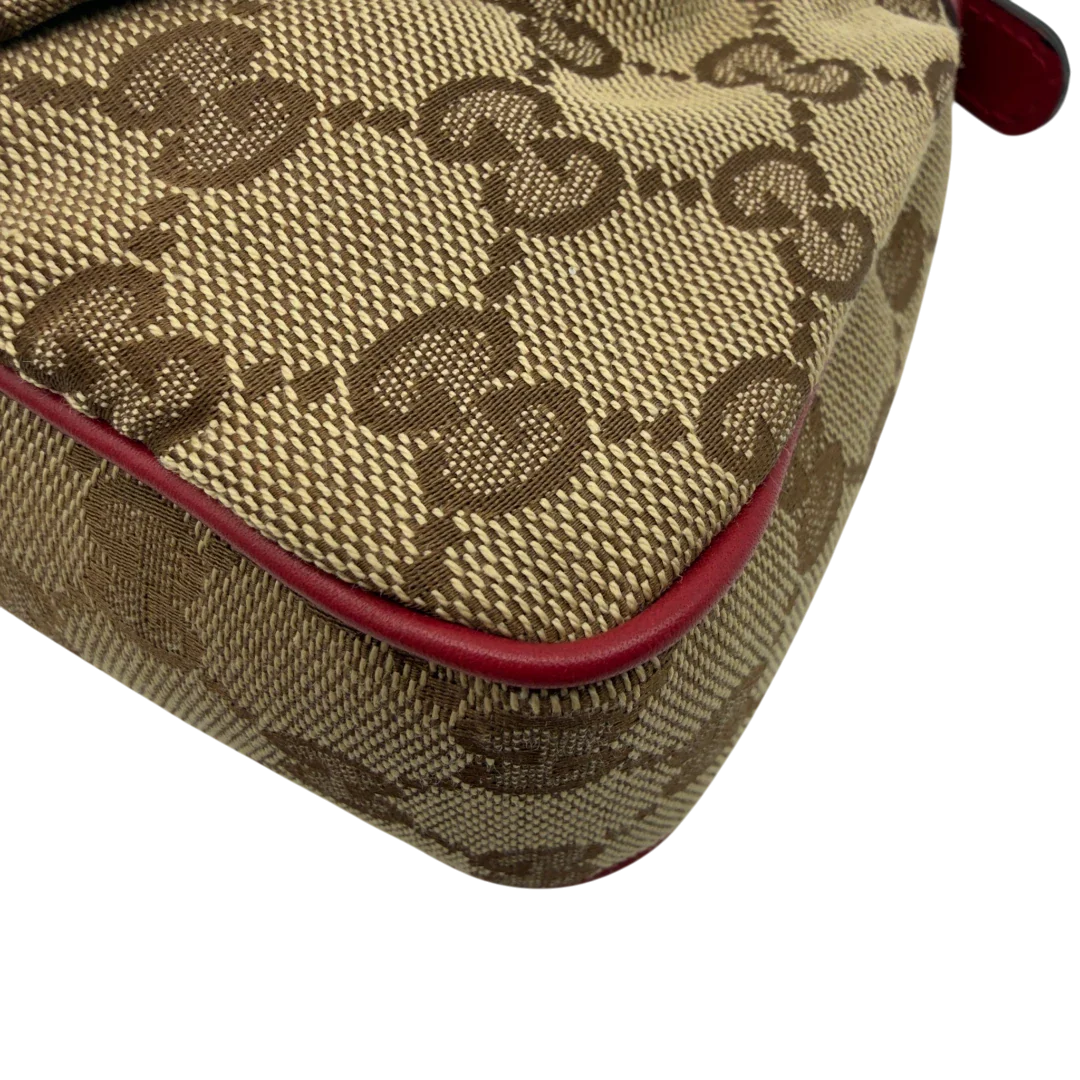 https://cdn.shopify.com/s/files/1/0564/9376/8855/files/Gucci_Pochette_Lovely_mit_GG_Herz_monogram_beige_vintage_GG7508.webp?v=1779286740