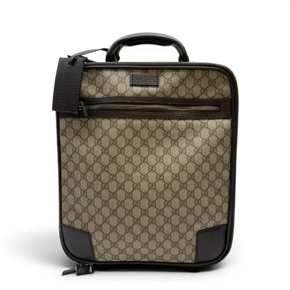 https://cdn.shopify.com/s/files/1/0564/9376/8855/files/Gucci_Reisekoffer_Sherry_Line_monogram_beige_1.webp?v=1783512441