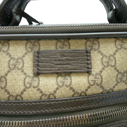 https://cdn.shopify.com/s/files/1/0564/9376/8855/files/Gucci_Reisekoffer_Sherry_Line_monogram_beige_11.webp?v=1783512441
