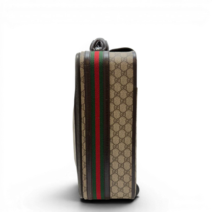 https://cdn.shopify.com/s/files/1/0564/9376/8855/files/Gucci_Reisekoffer_Sherry_Line_monogram_beige_3.webp?v=1783512440