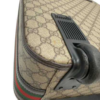 https://cdn.shopify.com/s/files/1/0564/9376/8855/files/Gucci_Reisekoffer_Sherry_Line_monogram_beige_8.webp?v=1783512441