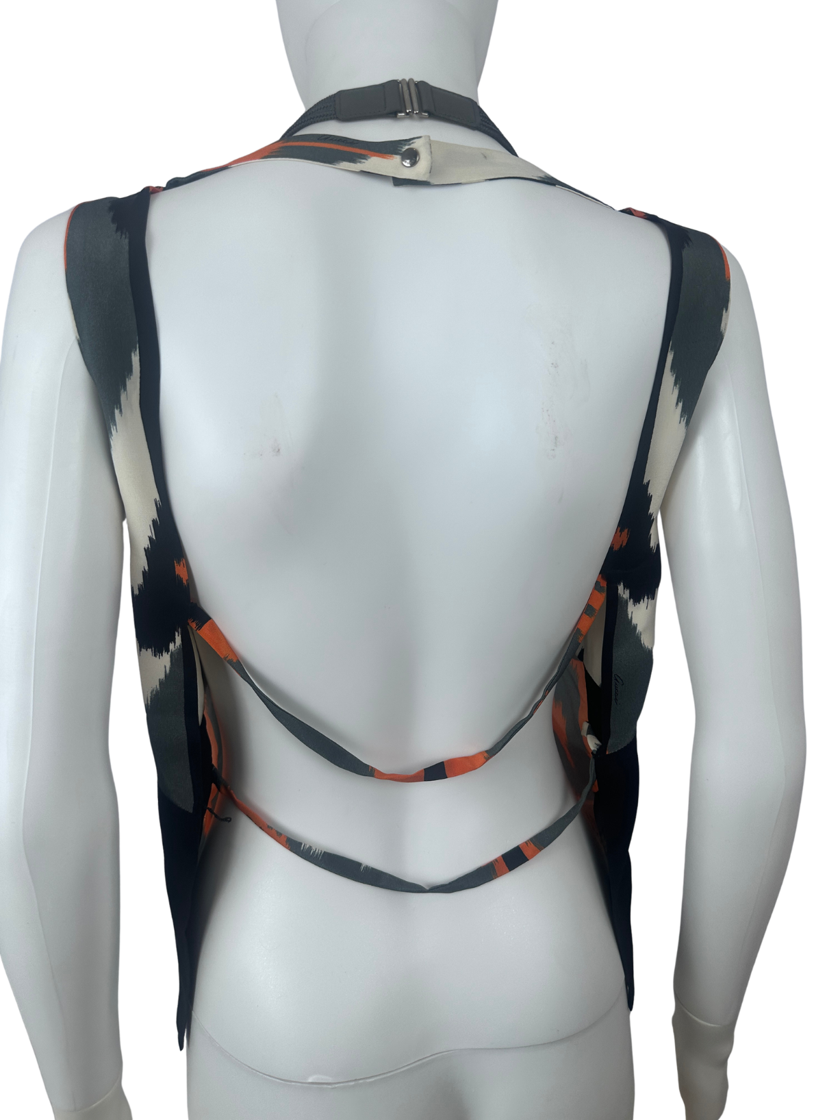 Backless patterned Top 
