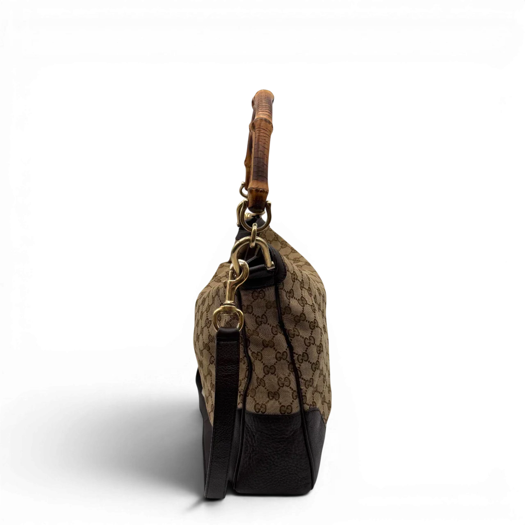 https://cdn.shopify.com/s/files/1/0564/9376/8855/files/Gucci_Schultertasche_Bamboo_mit_Umhangegurt_monogram_beige_4.webp?v=1781855072