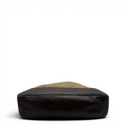 https://cdn.shopify.com/s/files/1/0564/9376/8855/files/Gucci_Schultertasche_Bamboo_mit_Umhangegurt_monogram_beige_5.webp?v=1781855072