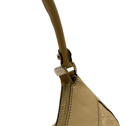 https://cdn.shopify.com/s/files/1/0564/9376/8855/files/Gucci_Schultertasche_D-Ring_large_aus_Leder_monogram_gelb_12.webp?v=1784281399