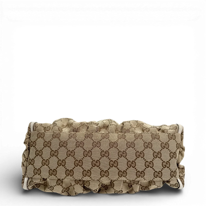 https://cdn.shopify.com/s/files/1/0564/9376/8855/files/Gucci_Schultertasche_D-Ring_medium_Lederdetails_weiss_monogram_beige_vintage_GG_0959.webp?v=1770890512