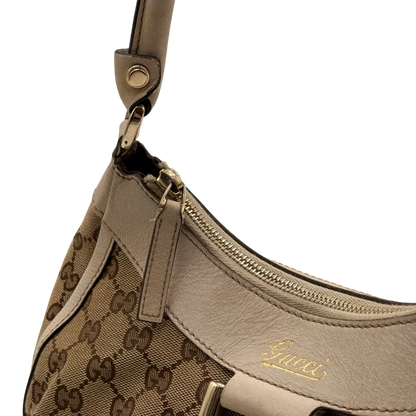 https://cdn.shopify.com/s/files/1/0564/9376/8855/files/Gucci_Schultertasche_D-Ring_medium_monogram_beige_14_67c53b26-f94b-4755-ab0c-58e1d3648d8e.webp?v=1784803467