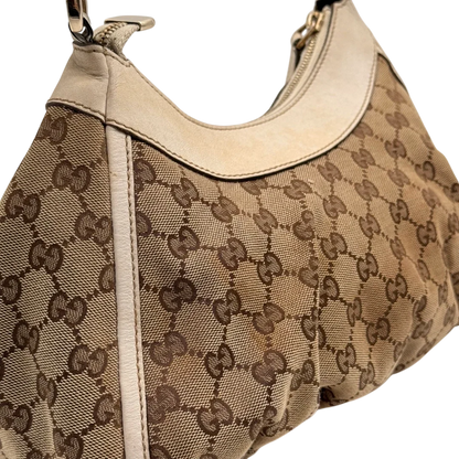 https://cdn.shopify.com/s/files/1/0564/9376/8855/files/Gucci_Schultertasche_D-Ring_medium_monogram_beige_16_06d2be28-a791-472c-bbfb-f540c7f2e012.webp?v=1784803468