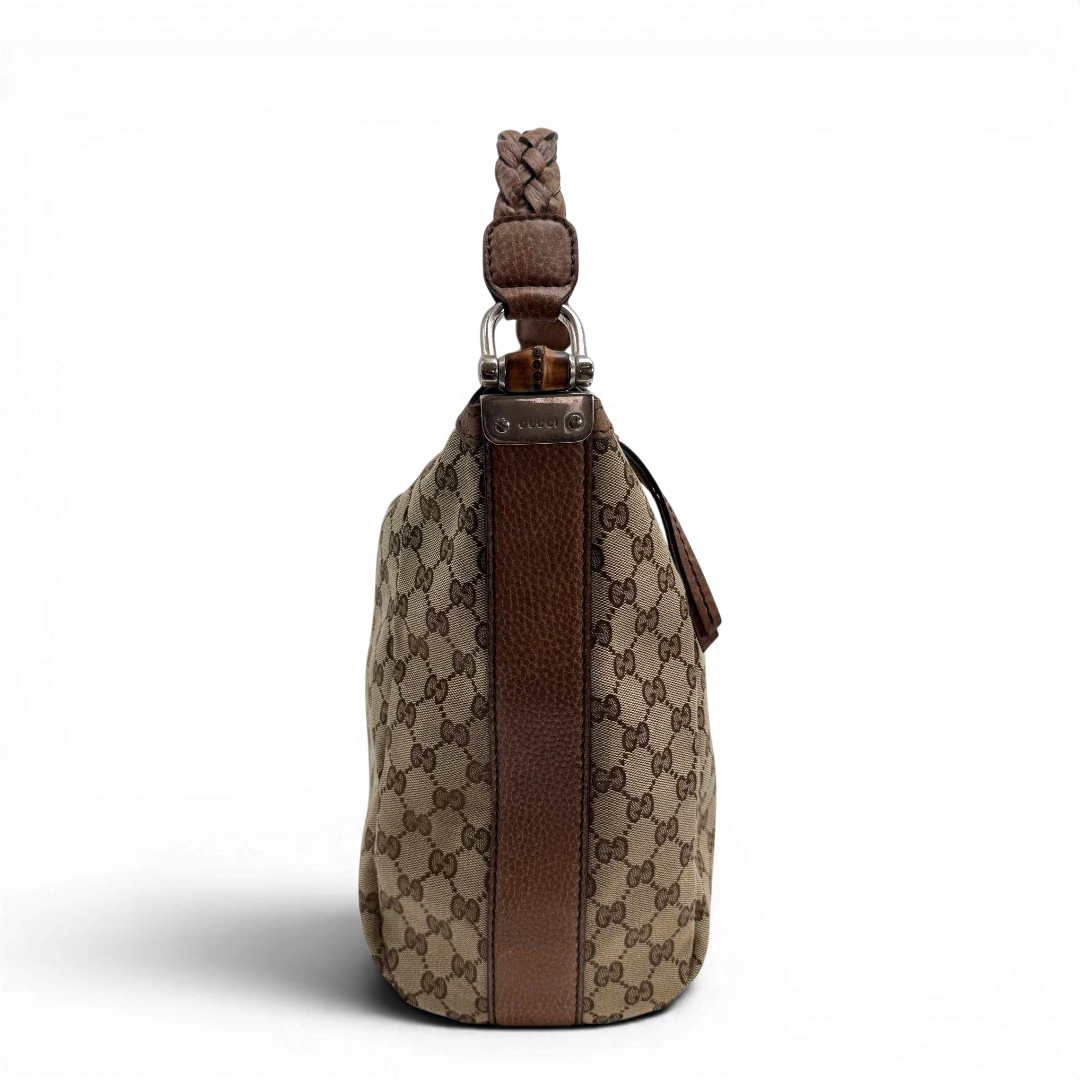 https://cdn.shopify.com/s/files/1/0564/9376/8855/files/Gucci_Schultertasche_Hobo_Bamboo_monogram_beige_vintage_GG2284.webp?v=1779968856