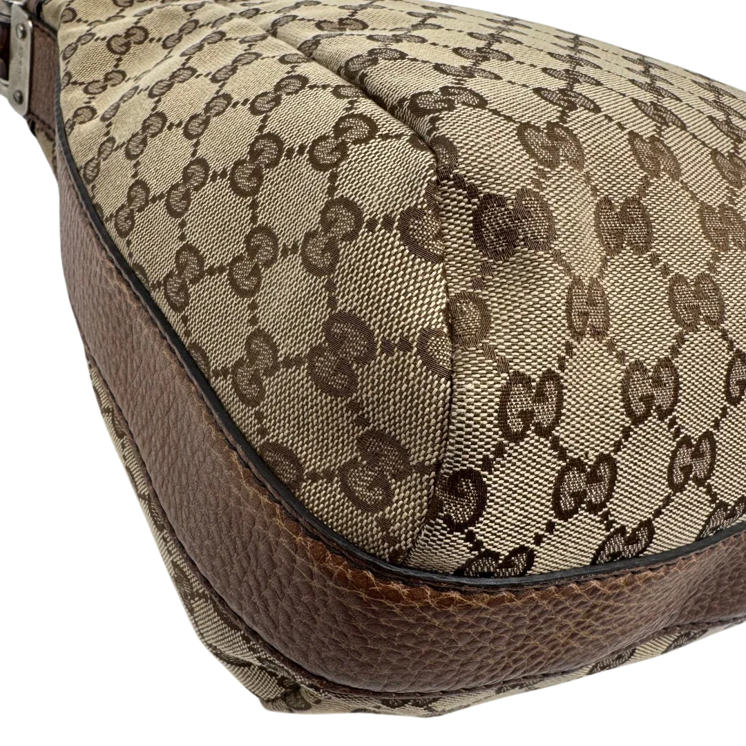 https://cdn.shopify.com/s/files/1/0564/9376/8855/files/Gucci_Schultertasche_Hobo_Bamboo_monogram_beige_vintage_GG2291.webp?v=1779968857