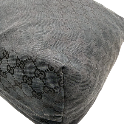 https://cdn.shopify.com/s/files/1/0564/9376/8855/files/Gucci_Schultertasche_Horsebit_Hobo_large_monogram_schwarz_9.webp?v=1781855743
