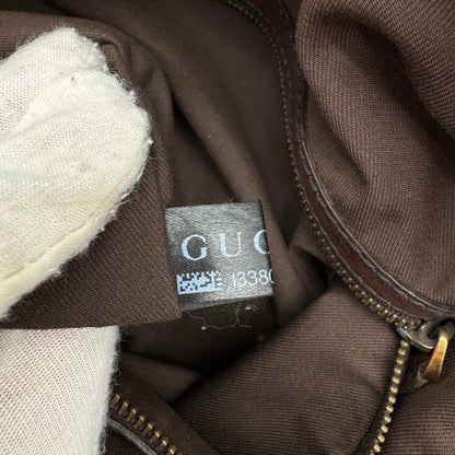 https://cdn.shopify.com/s/files/1/0564/9376/8855/files/Gucci_Schultertasche_Jockey_Hobo_large_monogram_beige_21.webp?v=1783516120