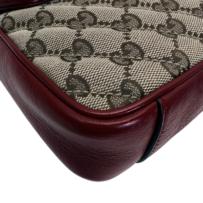 https://cdn.shopify.com/s/files/1/0564/9376/8855/files/Gucci_Schultertasche_Marmont_Small_GG_Beige_Canvas_Patchwork_vintage_GG_2193.webp?v=1772705540