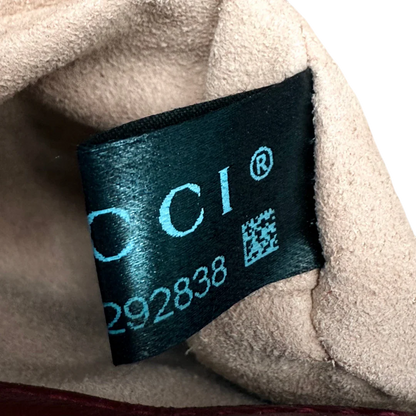 https://cdn.shopify.com/s/files/1/0564/9376/8855/files/Gucci_Schultertasche_Marmont_Small_GG_Beige_Canvas_Patchwork_vintage_GG_2202.webp?v=1772705540