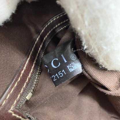 https://cdn.shopify.com/s/files/1/0564/9376/8855/files/Gucci_Schultertasche_Royal_Hobo_monogram_beige_15.webp?v=1782908724