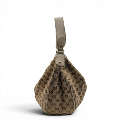 https://cdn.shopify.com/s/files/1/0564/9376/8855/files/Gucci_Schultertasche_Sukey_One_monogram_beige_3_ec8f5ef6-a8e4-4588-b75c-089864aea16b.webp?v=1782908525