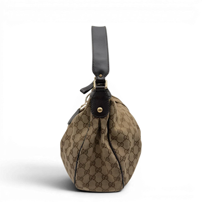https://cdn.shopify.com/s/files/1/0564/9376/8855/files/Gucci_Schultertasche_Sukey_One_monogram_beige_4_d39de16b-834b-43a3-8462-69b80773ec4e.webp?v=1782906748
