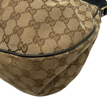 https://cdn.shopify.com/s/files/1/0564/9376/8855/files/Gucci_Schultertasche_Sukey_One_monogram_beige_6_de933044-c342-4a98-8c1c-7457e7715b53.webp?v=1782906749