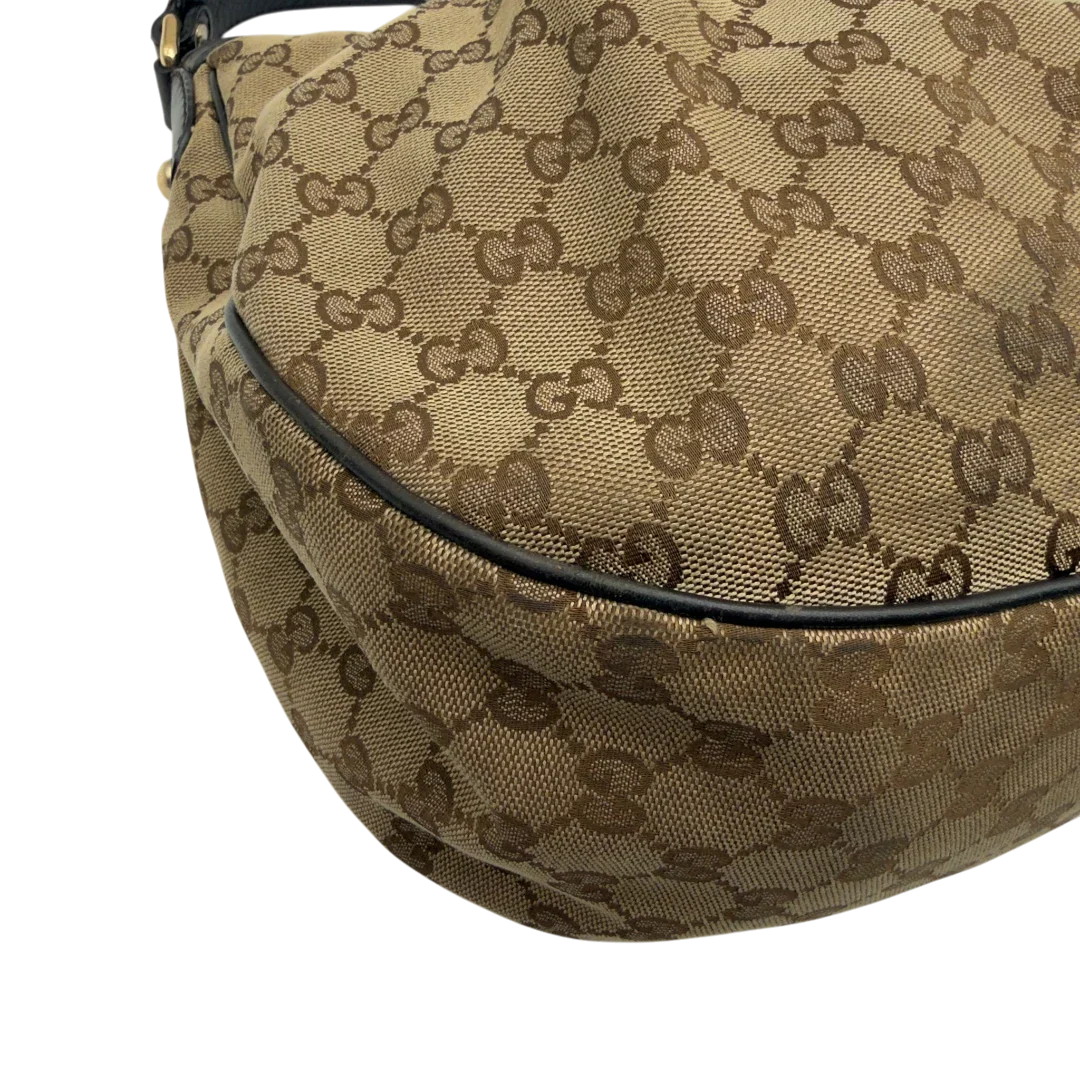 https://cdn.shopify.com/s/files/1/0564/9376/8855/files/Gucci_Schultertasche_Sukey_One_monogram_beige_9_23270f08-6f2b-459d-9b5a-48f73ce2f3ec.webp?v=1782906749