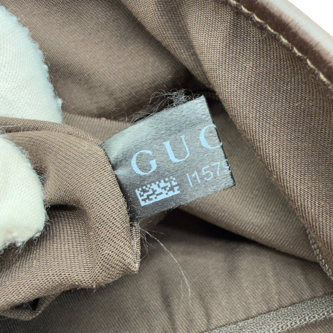 https://cdn.shopify.com/s/files/1/0564/9376/8855/files/Gucci_Shopper_Abbey_monogram_beige_15.webp?v=1782909170