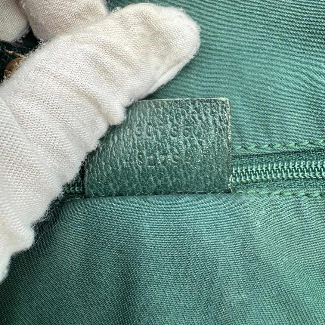 https://cdn.shopify.com/s/files/1/0564/9376/8855/files/Gucci_Shopper_Abbey_monogram_beige_20.webp?v=1783514741
