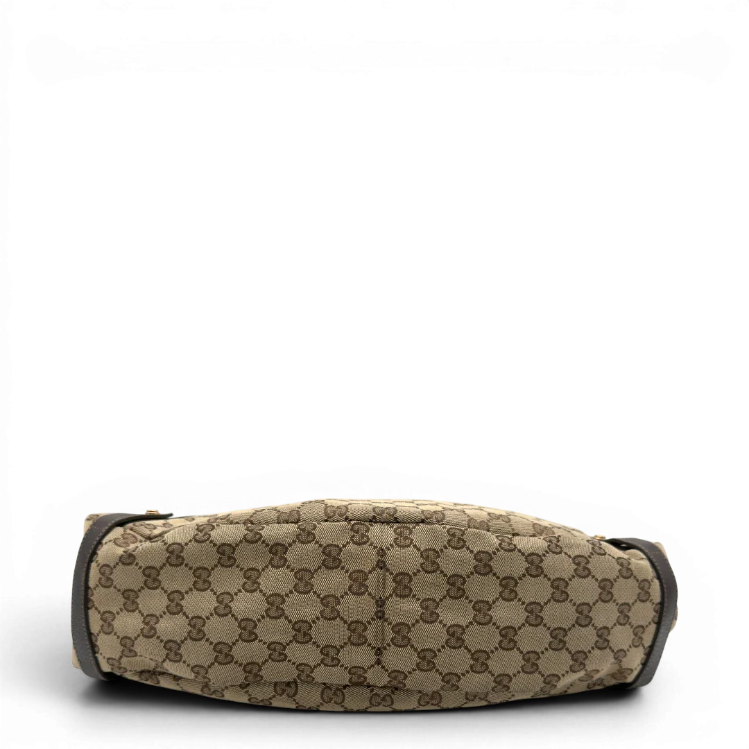 https://cdn.shopify.com/s/files/1/0564/9376/8855/files/Gucci_Shopper_Abbey_monogram_beige_5.webp?v=1782909169