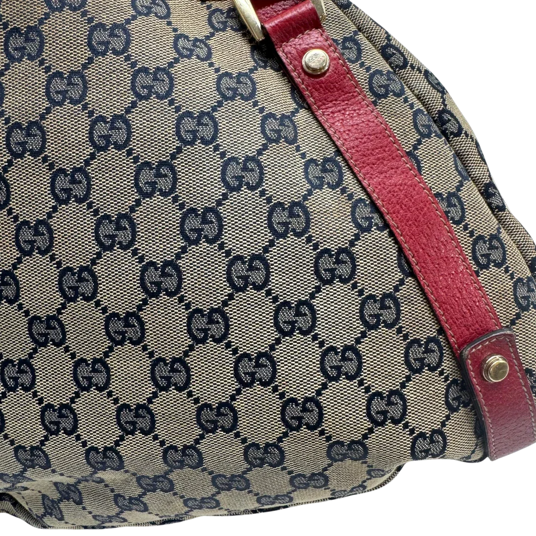 https://cdn.shopify.com/s/files/1/0564/9376/8855/files/Gucci_Shopper_Abbey_monogram_beige_vintage_GG2318.webp?v=1779966617