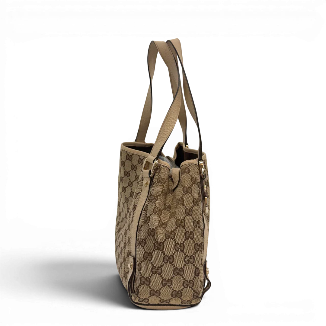 https://cdn.shopify.com/s/files/1/0564/9376/8855/files/Gucci_Shopper_Abbey_monogram_beige_vintage_GG6937.webp?v=1779320215