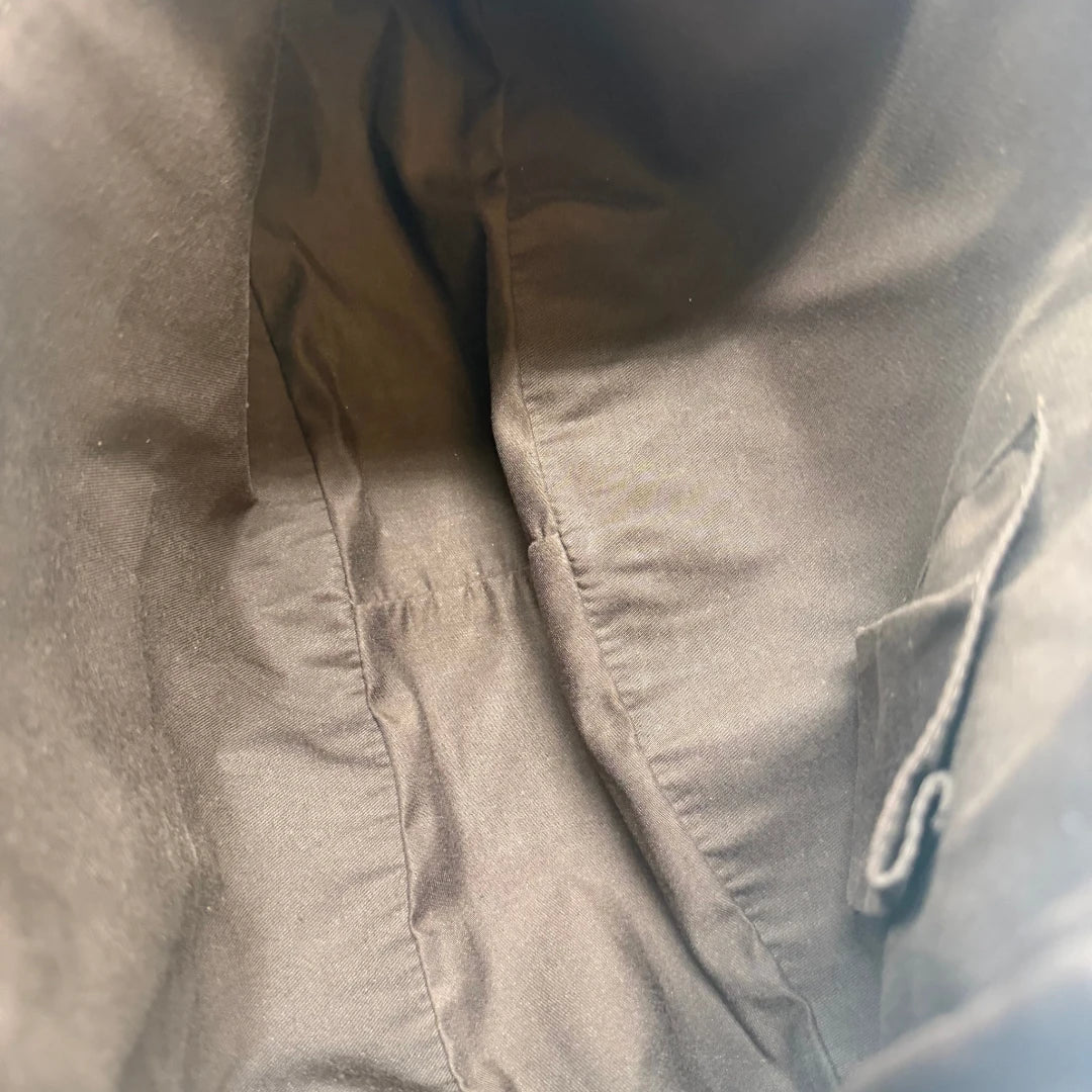 https://cdn.shopify.com/s/files/1/0564/9376/8855/files/Gucci_Shopper_Abbey_monogram_beige_vintage_GG6949.webp?v=1779320215