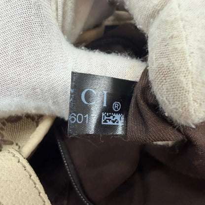 https://cdn.shopify.com/s/files/1/0564/9376/8855/files/Gucci_Shopper_Abbey_monogram_beige_vintage_GG6953.webp?v=1779320215