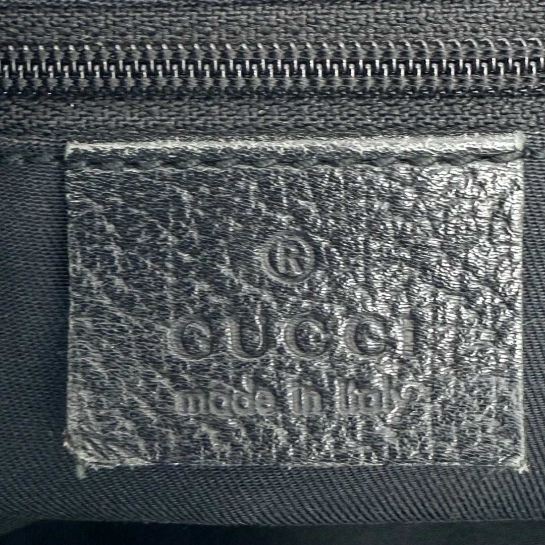 https://cdn.shopify.com/s/files/1/0564/9376/8855/files/Gucci_Shopper_Abbey_monogram_schwarz_vintage_GG_2235.webp?v=1772717193