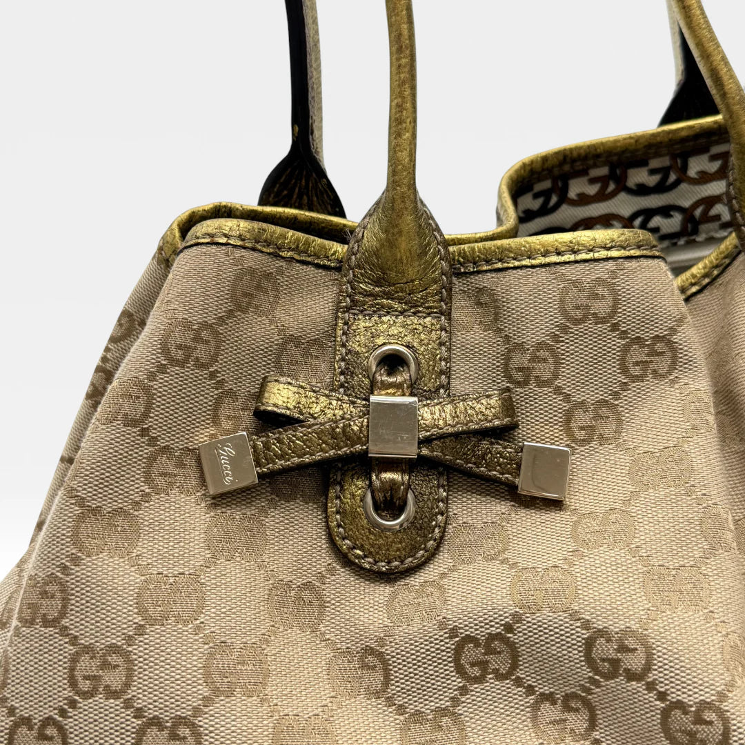https://cdn.shopify.com/s/files/1/0564/9376/8855/files/Gucci_Shopper_Princy_monogram_beige_vintage_GG4652.webp?v=1764895599