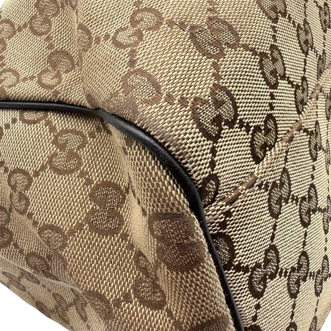 https://cdn.shopify.com/s/files/1/0564/9376/8855/files/Gucci_Shopper_Sukey_Large_monogram_beige_10_343f37f3-1a36-4fb1-8353-df96fe9be377.webp?v=1784801706