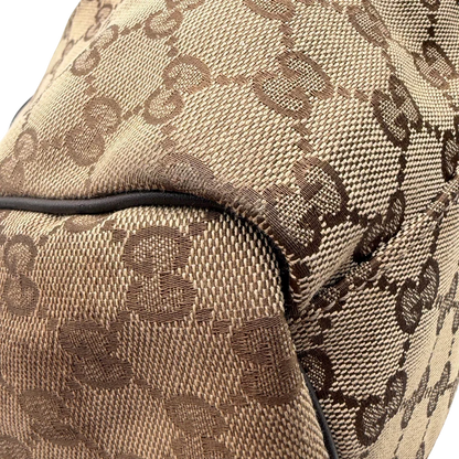 https://cdn.shopify.com/s/files/1/0564/9376/8855/files/Gucci_Shopper_Sukey_Large_monogram_beige_12_052f54bf-f24d-4142-b81b-e622c77d1473.webp?v=1784801706