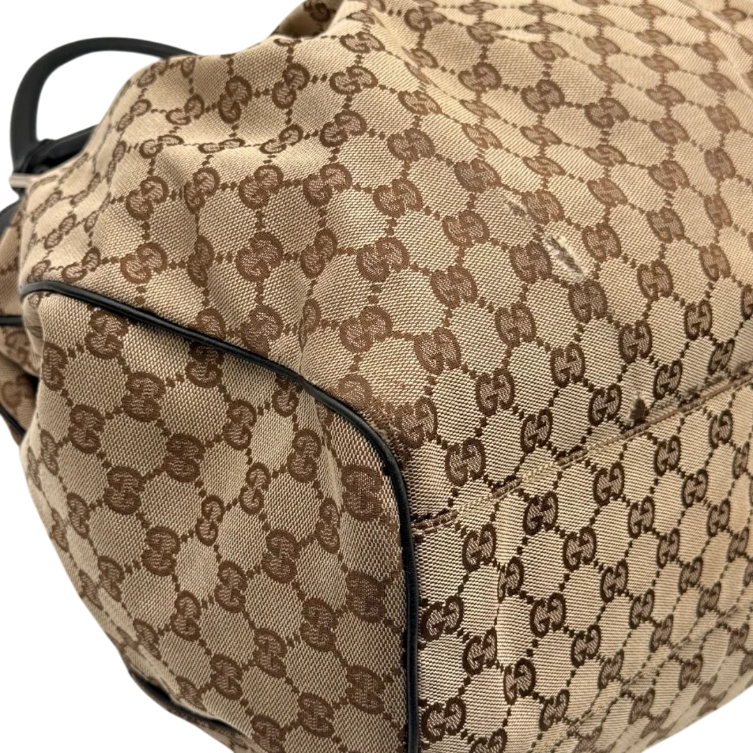 https://cdn.shopify.com/s/files/1/0564/9376/8855/files/Gucci_Shopper_Sukey_Large_monogram_beige_12_0c9c841d-d8e9-4ac6-8a83-d286190e886f.webp?v=1784823618