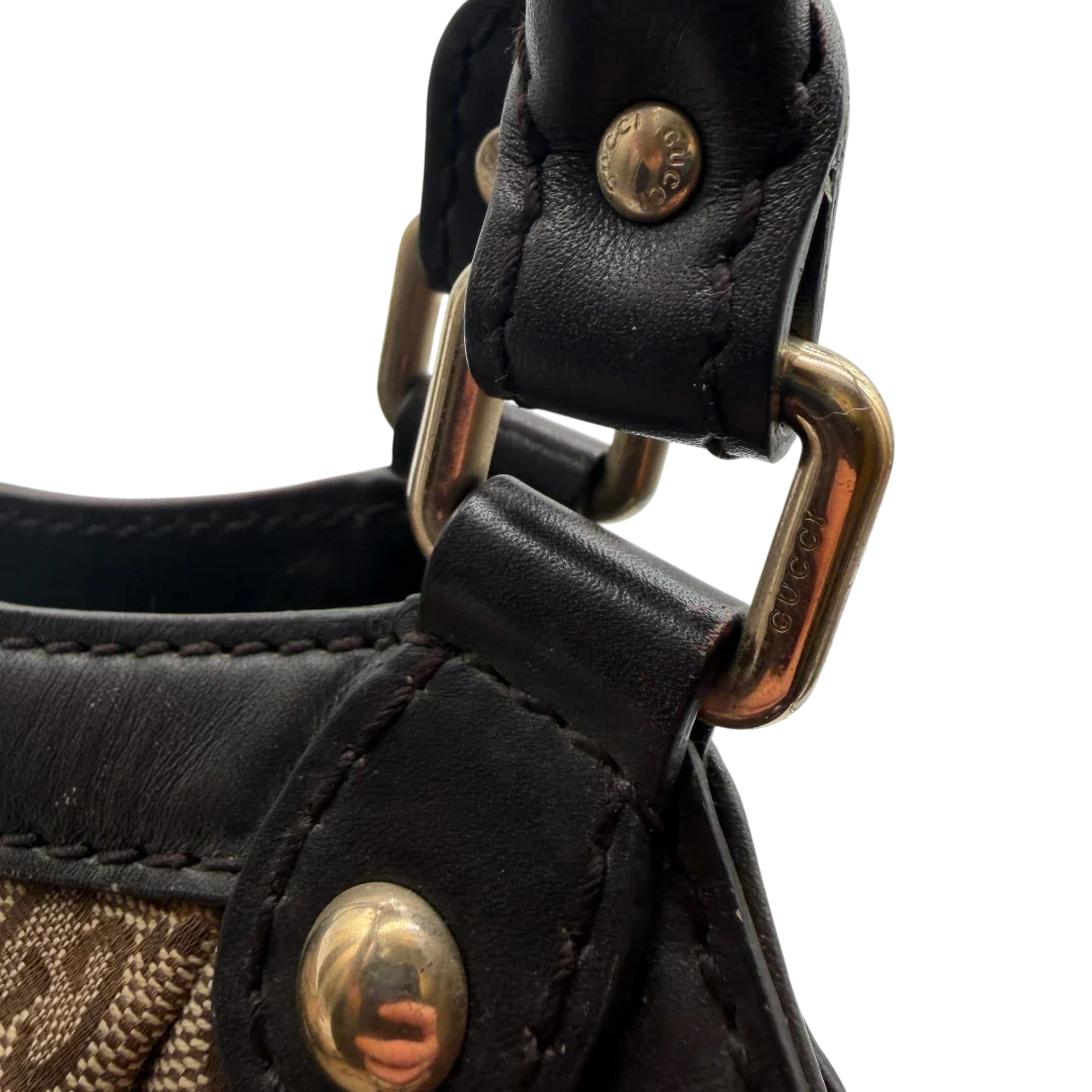 https://cdn.shopify.com/s/files/1/0564/9376/8855/files/Gucci_Shopper_Sukey_Large_monogram_beige_15_6d49b55f-acff-4646-a598-9d52f31289d8.webp?v=1784801705
