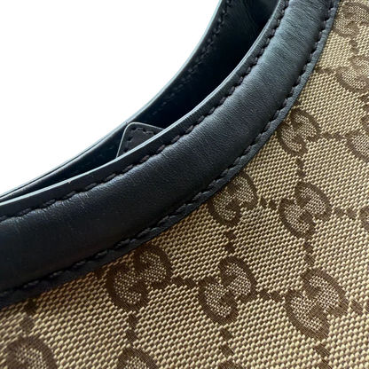 https://cdn.shopify.com/s/files/1/0564/9376/8855/files/Gucci_Shopper_Sukey_Large_monogram_beige_16_ee4fbb8e-0c31-43db-ad54-f421eb9d1eb7.webp?v=1784801706