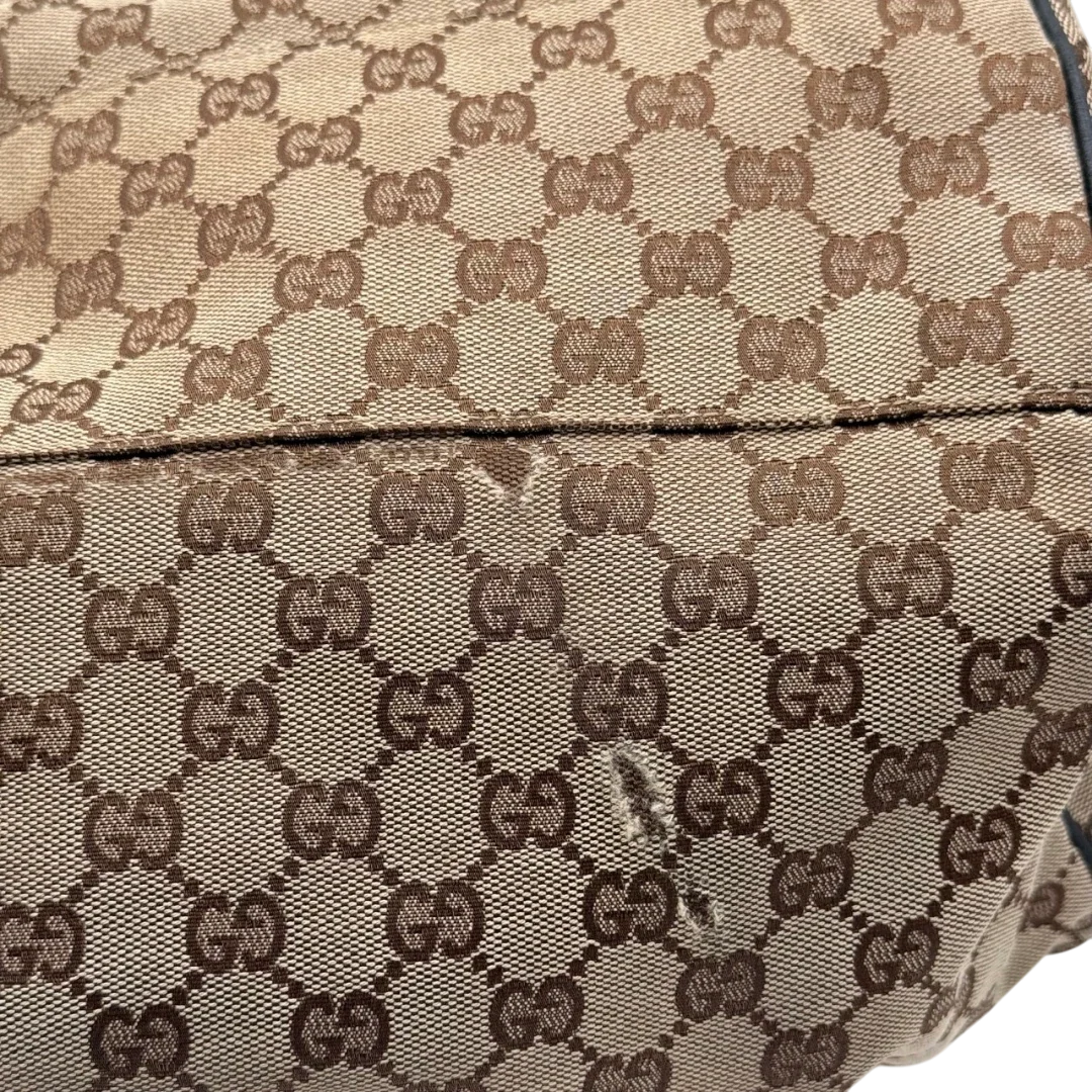 https://cdn.shopify.com/s/files/1/0564/9376/8855/files/Gucci_Shopper_Sukey_Large_monogram_beige_17_4348cbfe-be97-4759-9db1-5478bcf0bf61.webp?v=1784823618