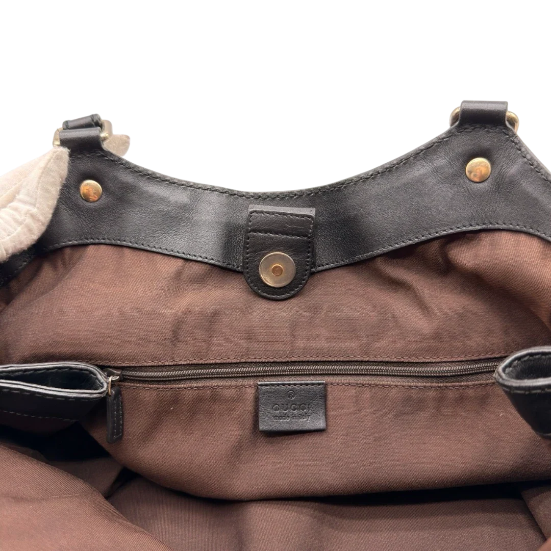 https://cdn.shopify.com/s/files/1/0564/9376/8855/files/Gucci_Shopper_Sukey_Large_monogram_beige_21_f6215a9a-4914-4a05-a769-5f9d4ff513e0.webp?v=1784823617