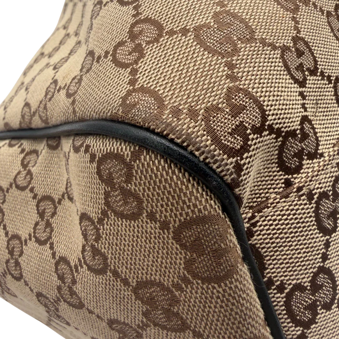 https://cdn.shopify.com/s/files/1/0564/9376/8855/files/Gucci_Shopper_Sukey_Large_monogram_beige_vintage_GG6140.webp?v=1778082642