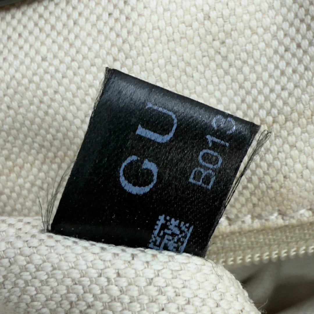 https://cdn.shopify.com/s/files/1/0564/9376/8855/files/Gucci_Shopper_Sukey_aus_Leder_monogram_rosa_vintage_GG5962.webp?v=1778066999