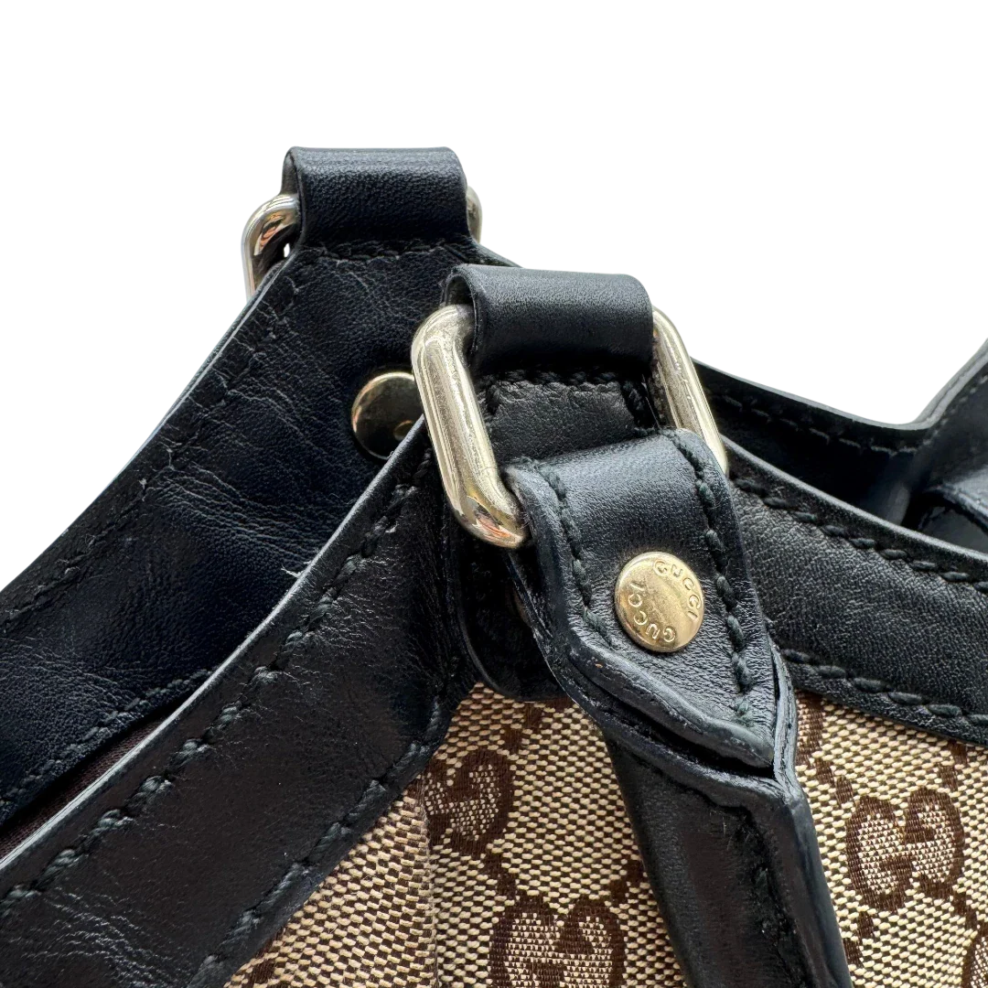 https://cdn.shopify.com/s/files/1/0564/9376/8855/files/Gucci_Shopper_Sukey_large_monogram_beige_12.webp?v=1781106235