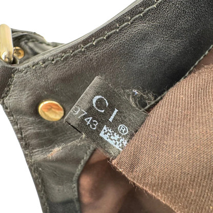 https://cdn.shopify.com/s/files/1/0564/9376/8855/files/Gucci_Shopper_Sukey_large_monogram_beige_20.webp?v=1781106235